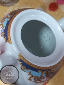 قوری چینی تقدیس گل برجسته - تصویر 4