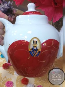 قوری چینی شاه عباسی - تصویر 2