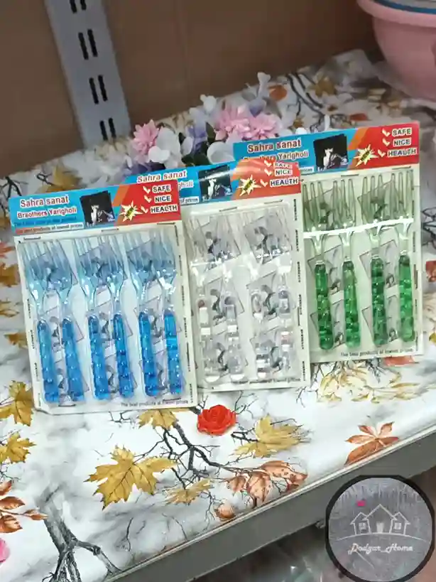 چنگال رنگی اکرولیک